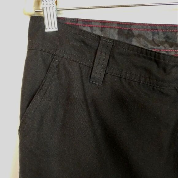 Burnside Black Cargo Shorts size Waist 34 - Picture 3 of 16